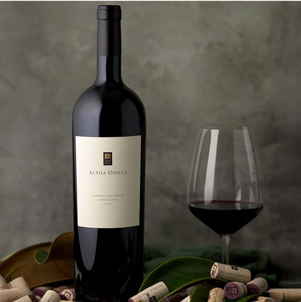 Holiday Magnum Marvel