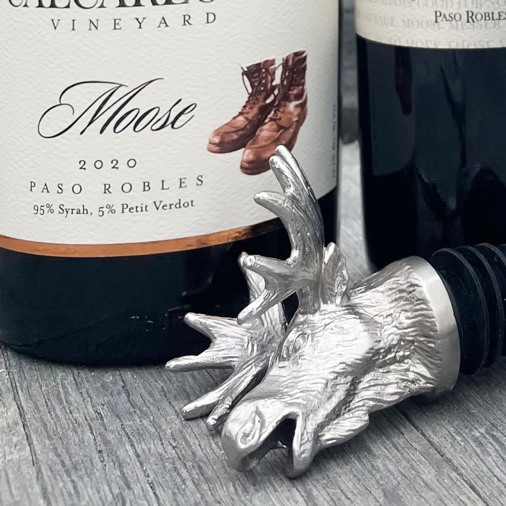 Moose Pourer | Calcareous Vineyard