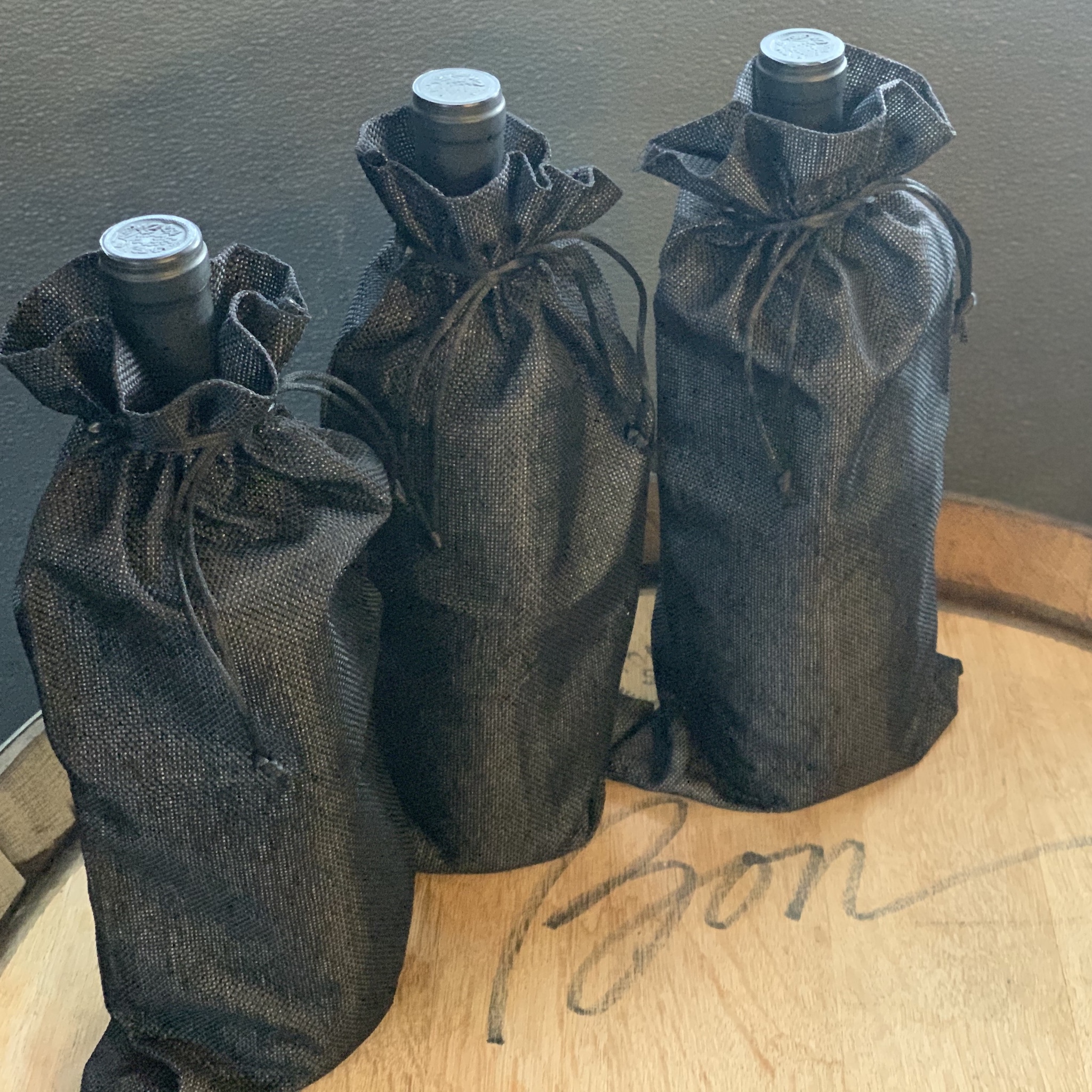 Blind Wine Tasting Set bottle