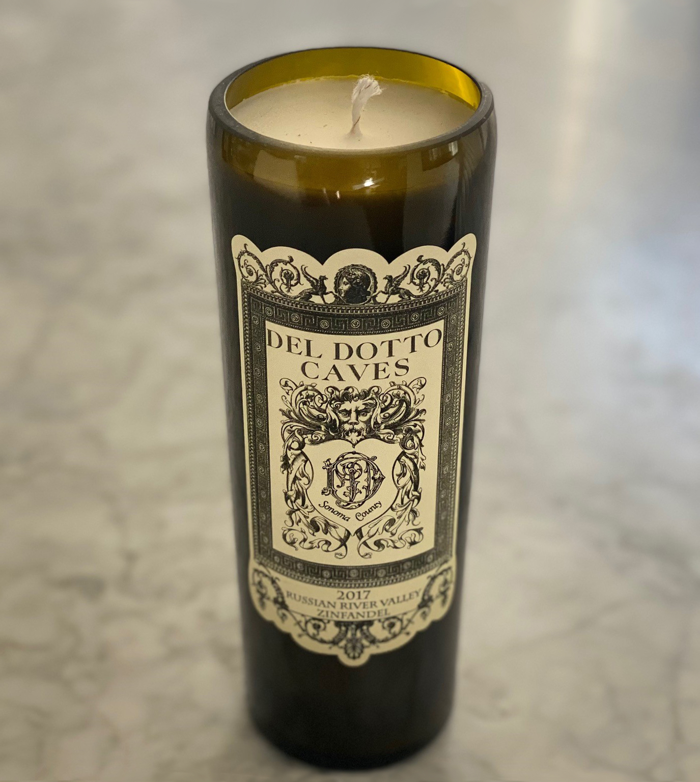 Candle Cave Label 750ml