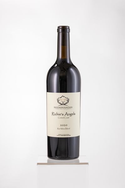 Library Wines - Moose Mountain Vineyards