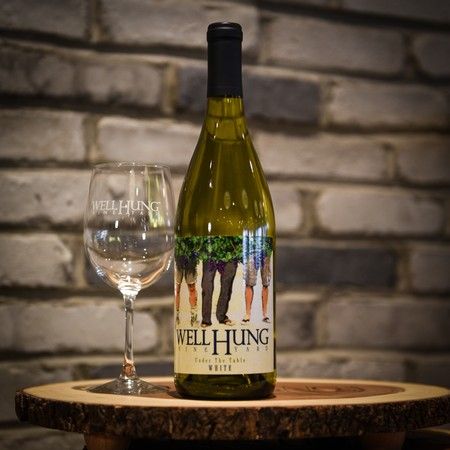 Well Hung Vineyard Under the Table White